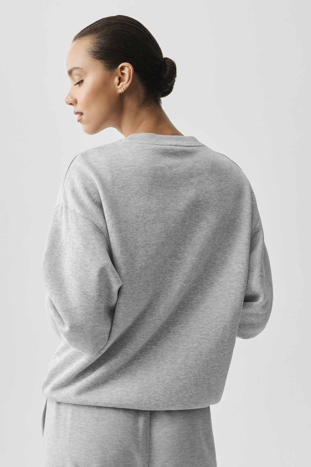Accolade Crew Neck Pullover - Athletic Heather Grey - 2